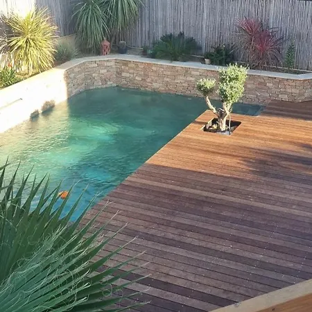 Villa With Swimming Pool 150m2